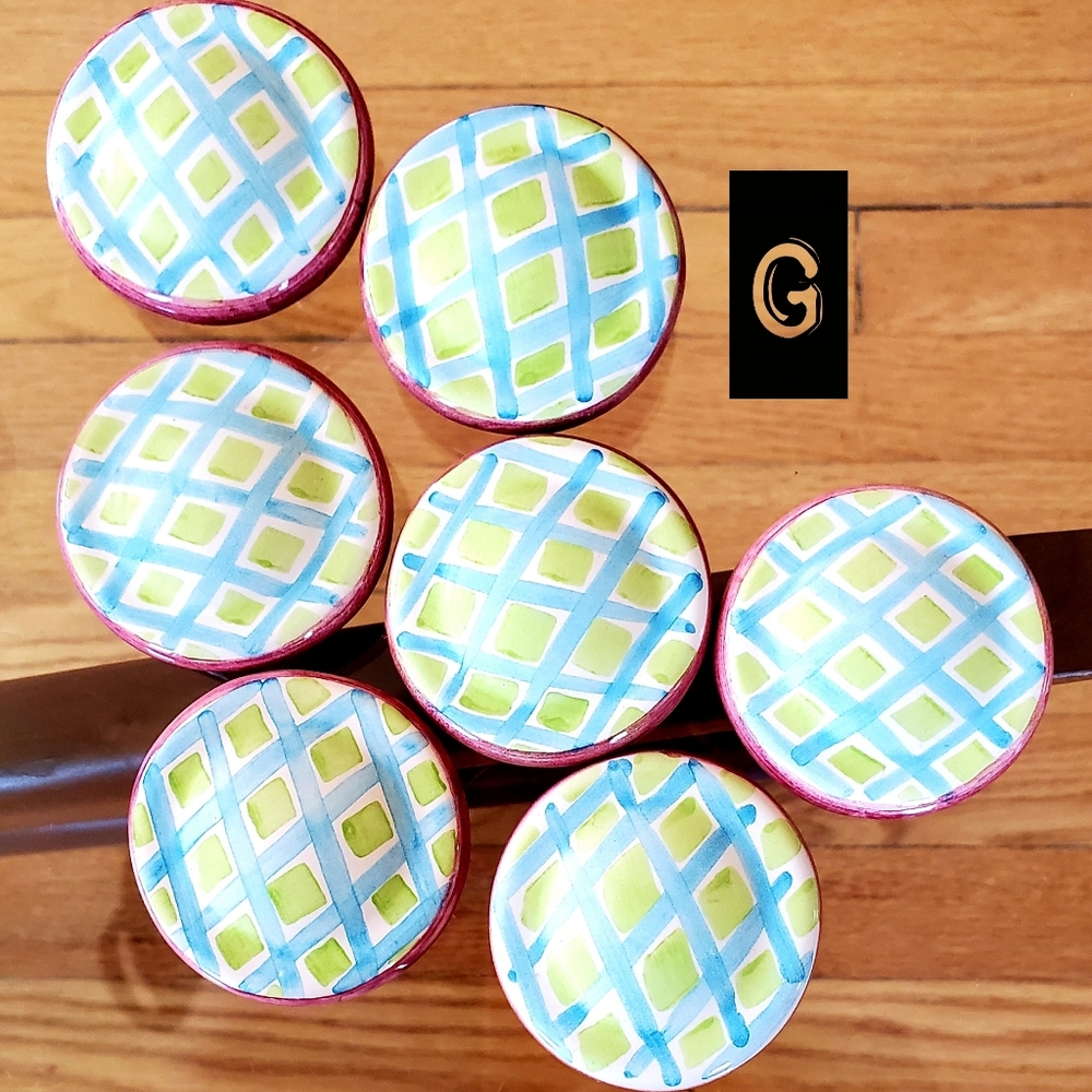 Retired Mackenzie Childs Knobs - image 4